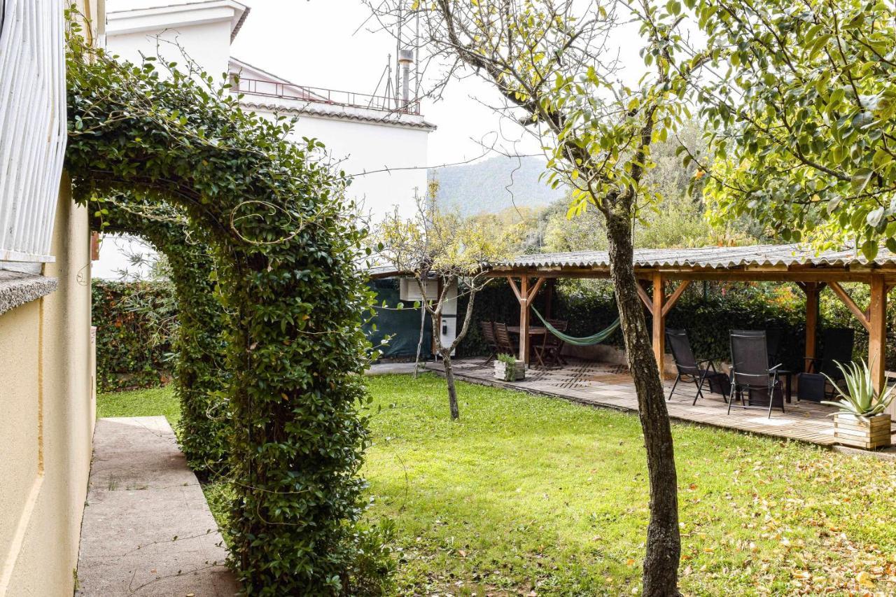 Can Camps Besalu Casa Planta Baja Con Jardin Luaran gambar
