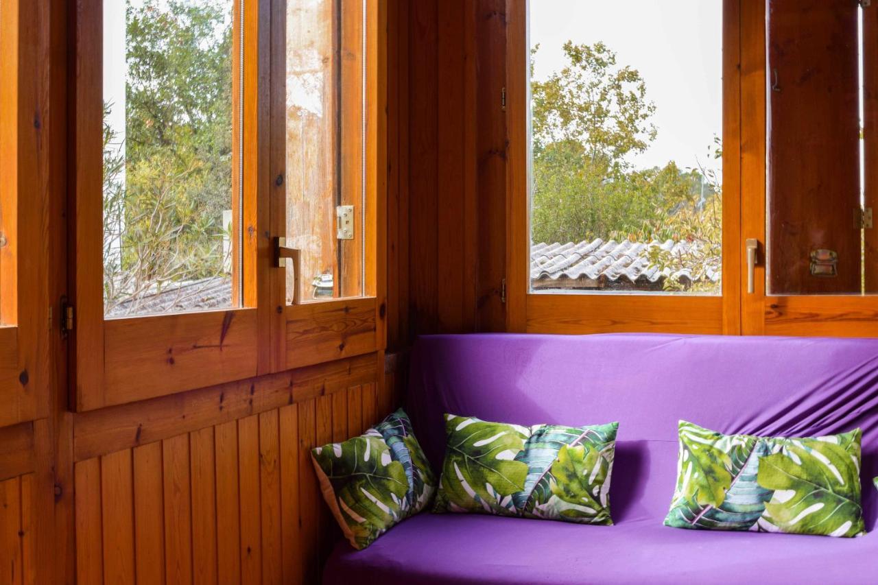 Can Camps Besalu Casa Planta Baja Con Jardin Luaran gambar